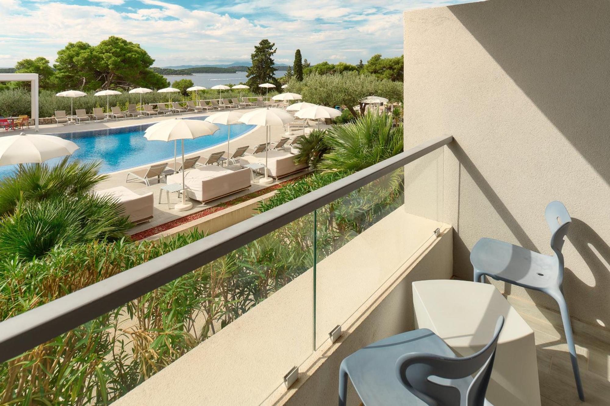 Pharos Hvar Bayhill 4*