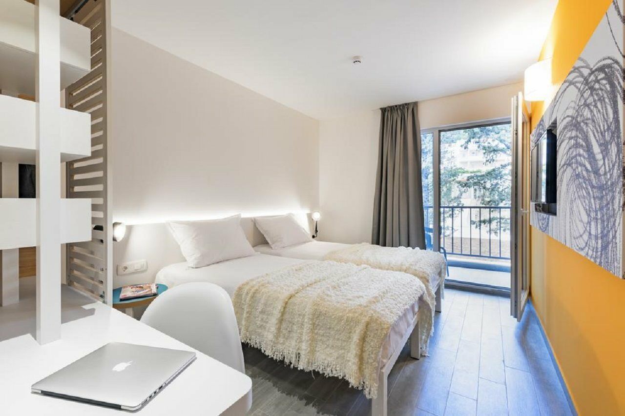 Pharos Hvar Bayhill Hotel 4*